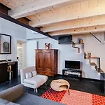 Palazzo Del Pero - The House Of Travelers 코모