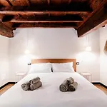 아파트 Palazzo Del Pero - The House Of Travelers 코모