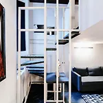 Palazzo Del Pero - The House Of Travelers 아파트 코모