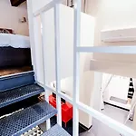 Palazzo Del Pero - The House Of Travelers 아파트 *