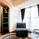 Palazzo Del Pero - The House Of Travelers 아파트 *