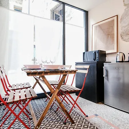 Appartement Palazzo Del Pero - The House Of Travelers