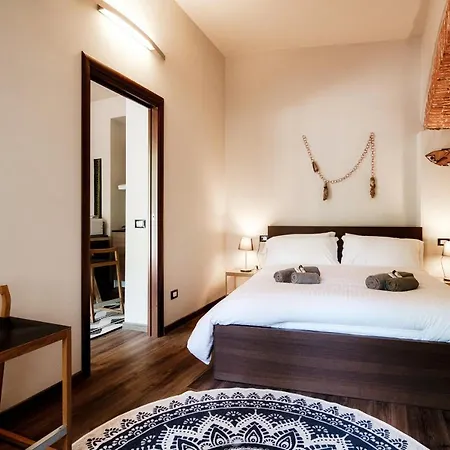 Palazzo Del Pero - The House Of Travelers Appartement Como