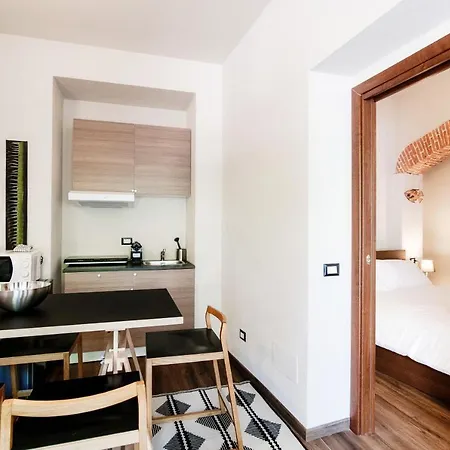 Palazzo Del Pero - The House Of Travelers Appartement Como