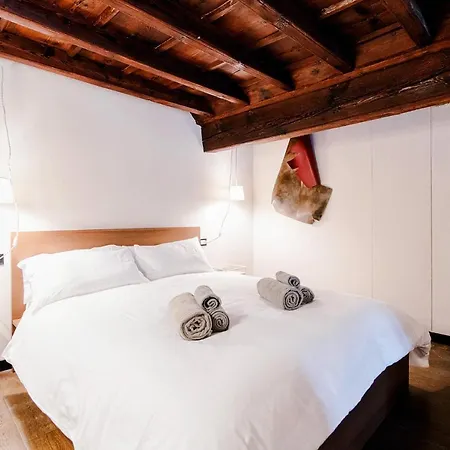 Palazzo Del Pero - The House Of Travelers * Côme